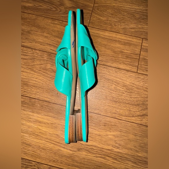 Talbots Violet Twist Nappa Slides Teal Aqua Womens Size 7 1/2 100% Leather - Picture 5 of 9